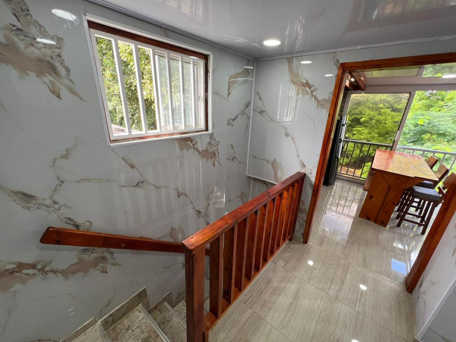 Apartment Manatwar *