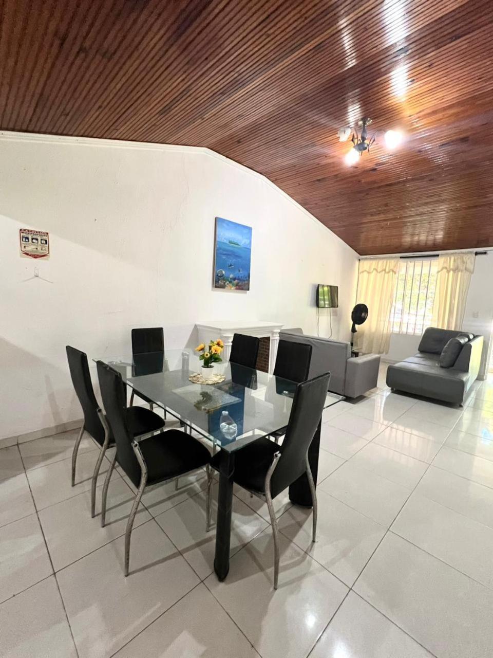 Manatwar Apartamento