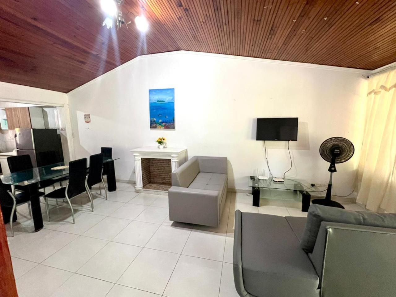 Apartamento Manatwar